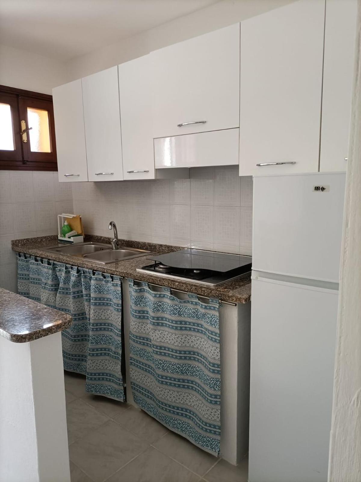 La Casa Al Sole Villa Marina di Sorso Szoba fotó